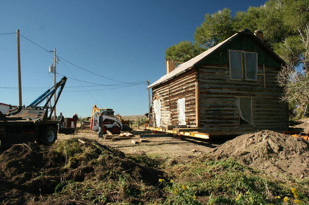 Slow work. Photo by Dawn Ballou, Pinedale Online.